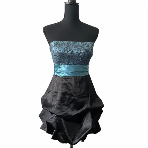Speechless | Dresses | Strapless Semiformal Dress | Poshmark Speechless | Dresses | Strapless Semiformal Dress | Poshmark